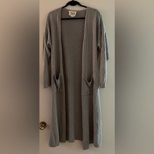 Long gray lightweight travel sweater
